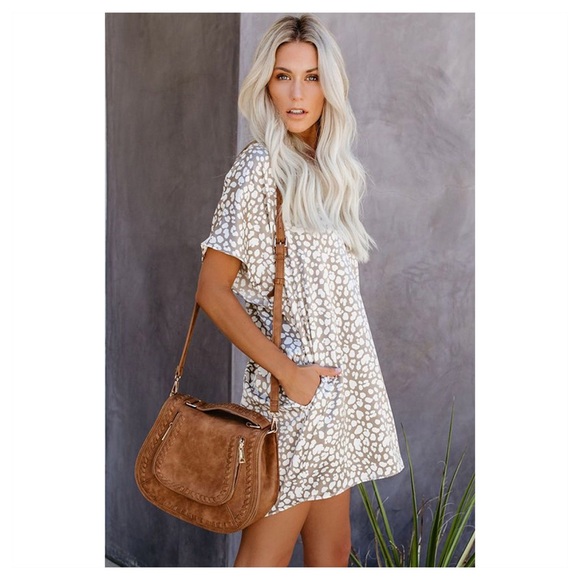 🆕 v-neck leopard dress - Picture 2 of 4